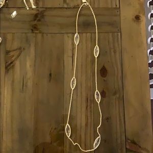 Kendra Scott necklace